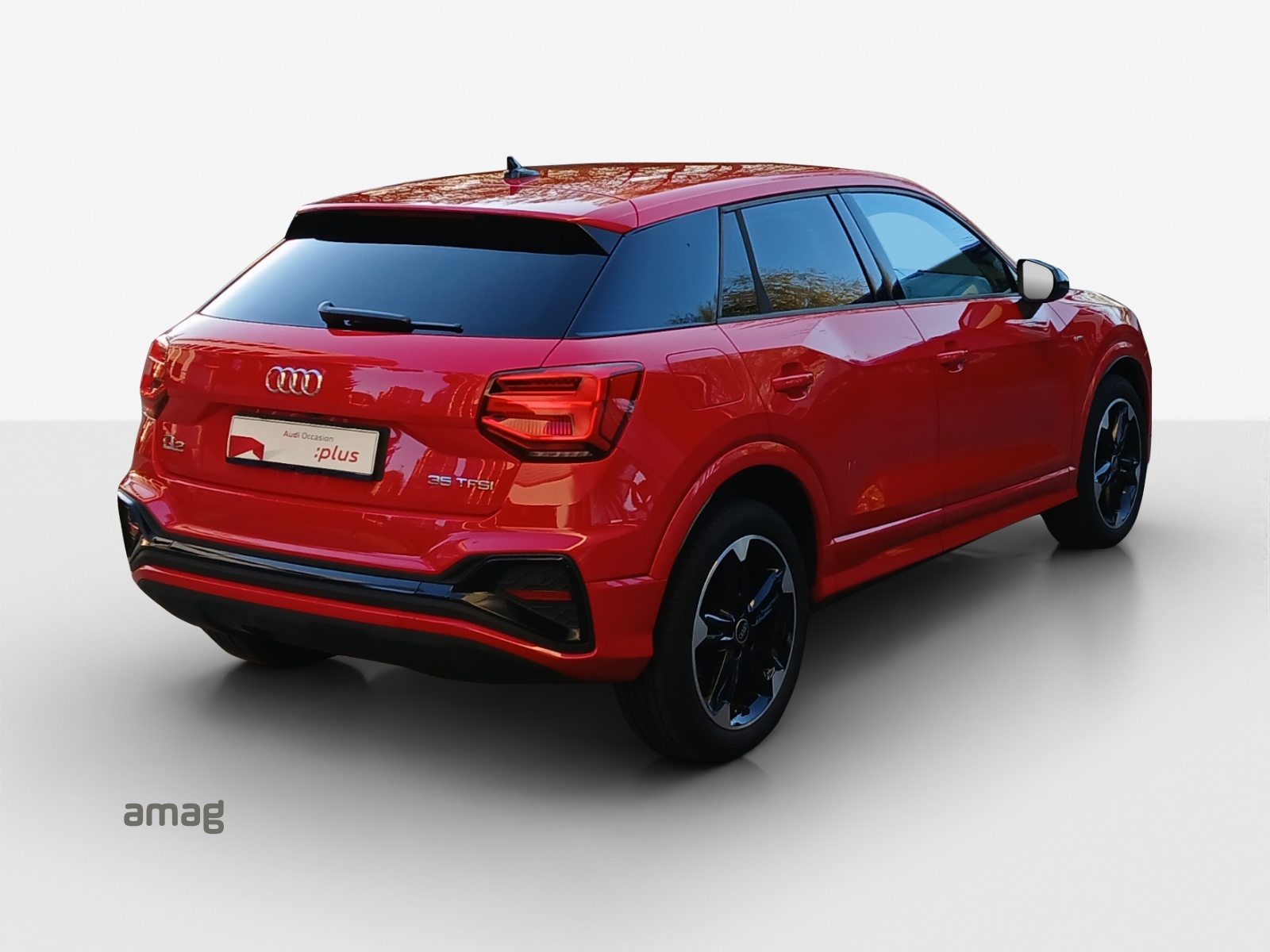 AUDI Q2 35 TFSI S line, Benzin, Occasion / Gebraucht, Automatik - 5
