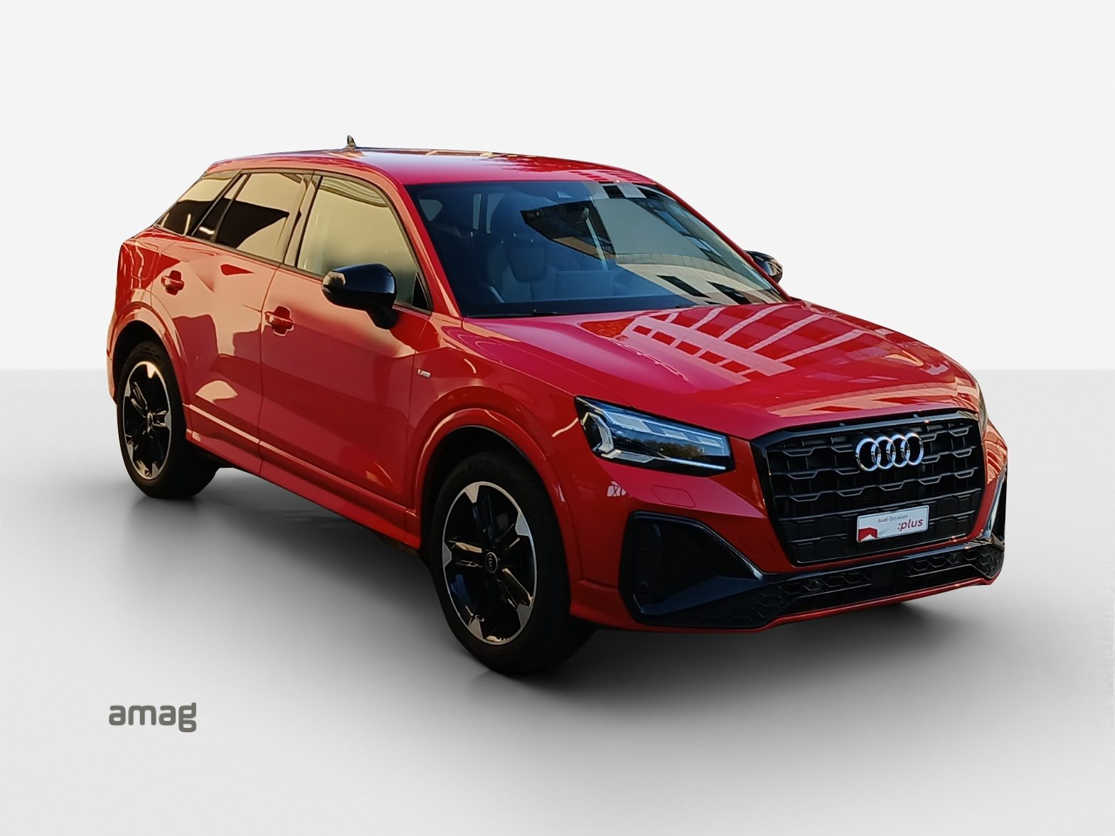 AUDI Q2 35 TFSI S line, Benzin, Occasion / Gebraucht, Automatik - 6