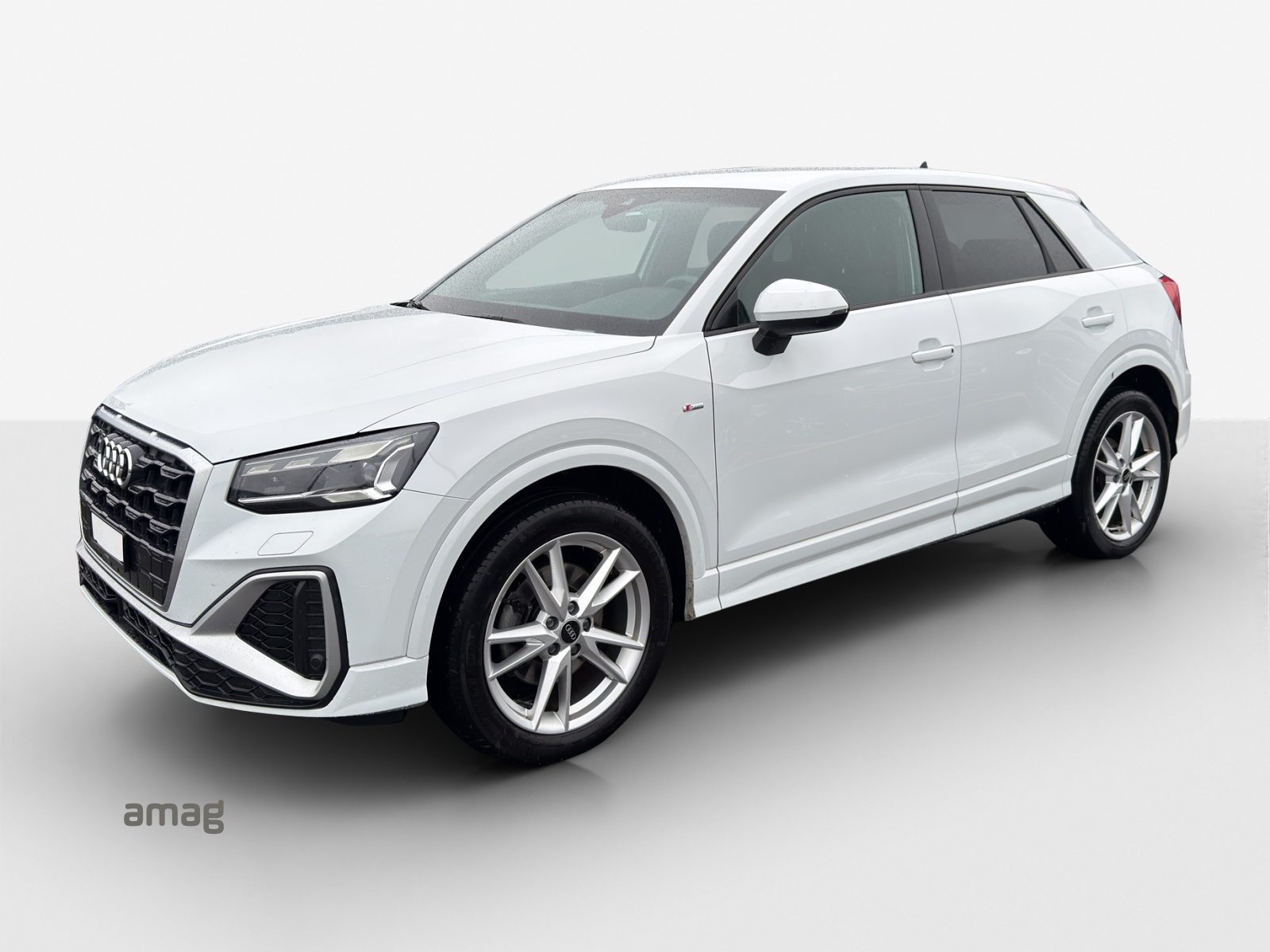 AUDI Q2 40 TFSI S line Attraction
