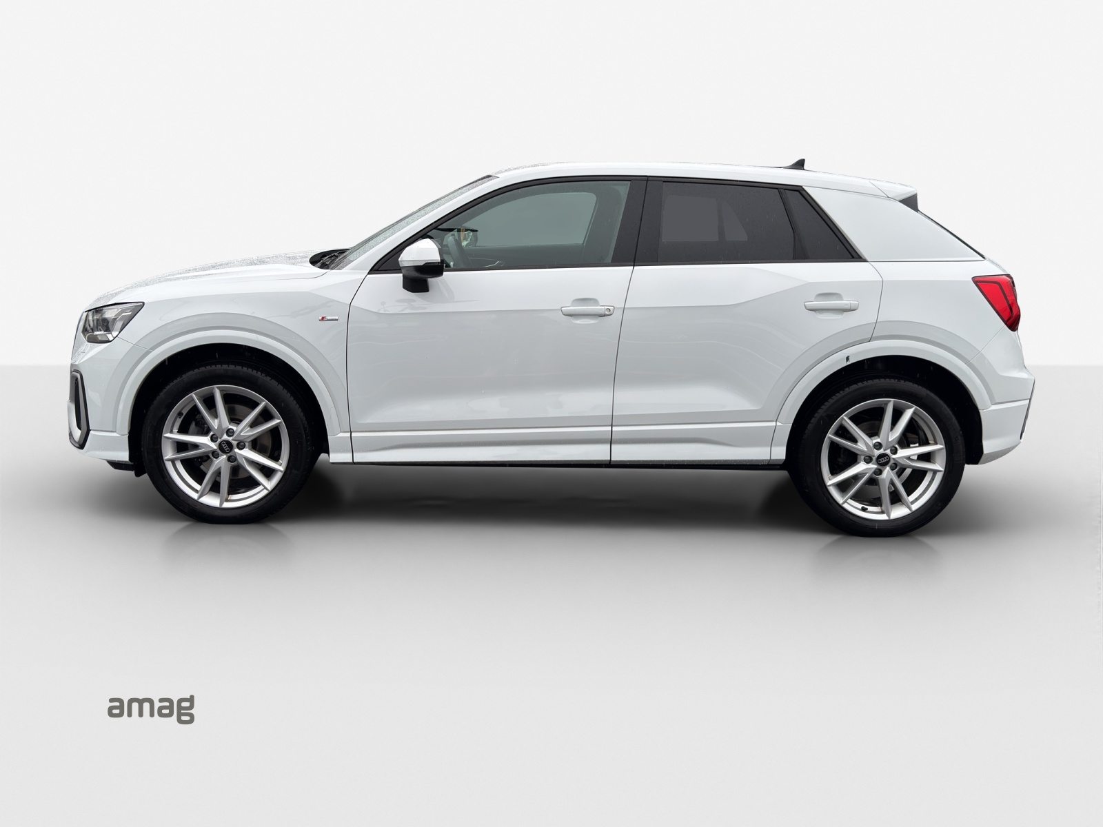 AUDI Q2 40 TFSI S line Attraction, Benzina, Occasioni / Usate, Automatico - 2