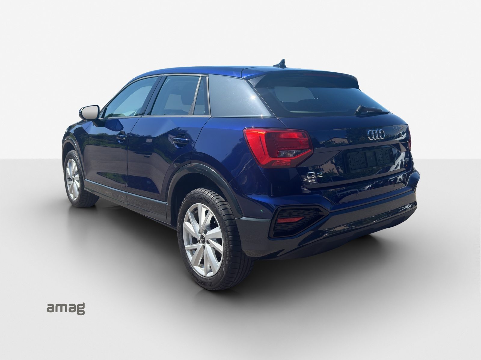 AUDI Q2 35 TFSI advanced, Petrol, Second hand / Used, Automatic - 3