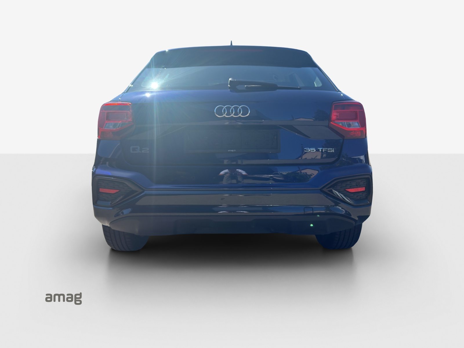 AUDI Q2 35 TFSI advanced, Petrol, Second hand / Used, Automatic - 4