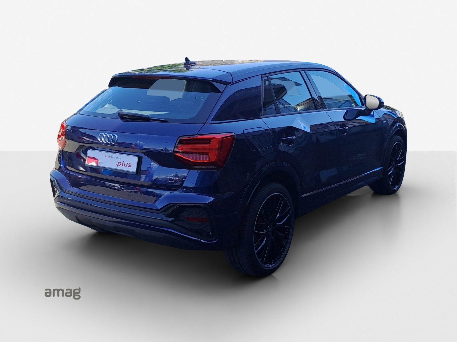 AUDI Q2 40 TFSI S line Attraction, Benzin, Occasion / Gebraucht, Automatik - 5