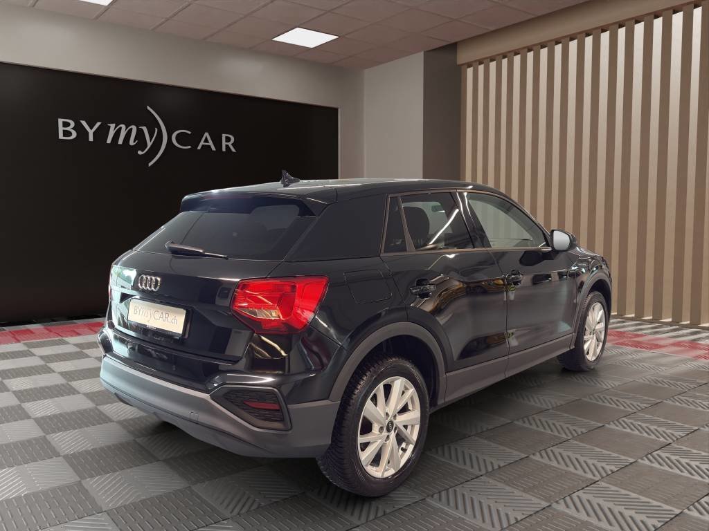 AUDI Q2 35 TFSI S-tronic, Benzin, Occasion / Gebraucht, Automatik - 3