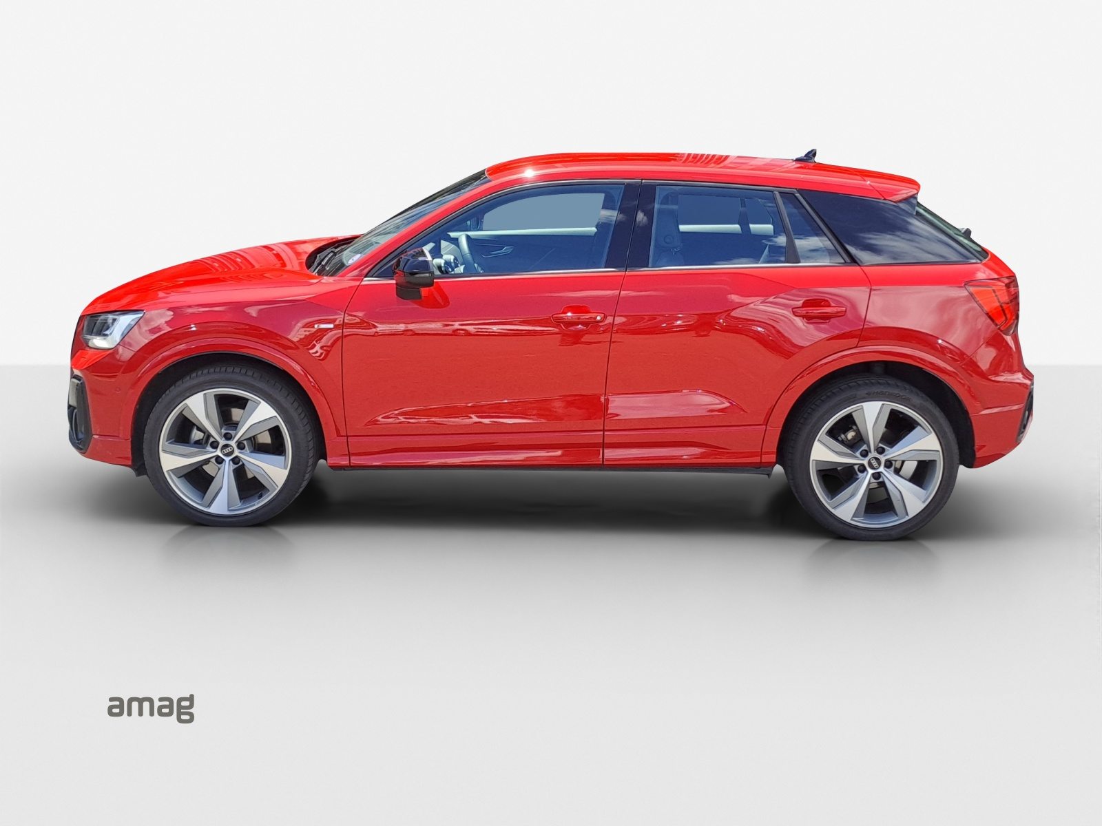 AUDI Q2 35 TFSI S line, Benzin, Occasion / Gebraucht, Automatik - 2
