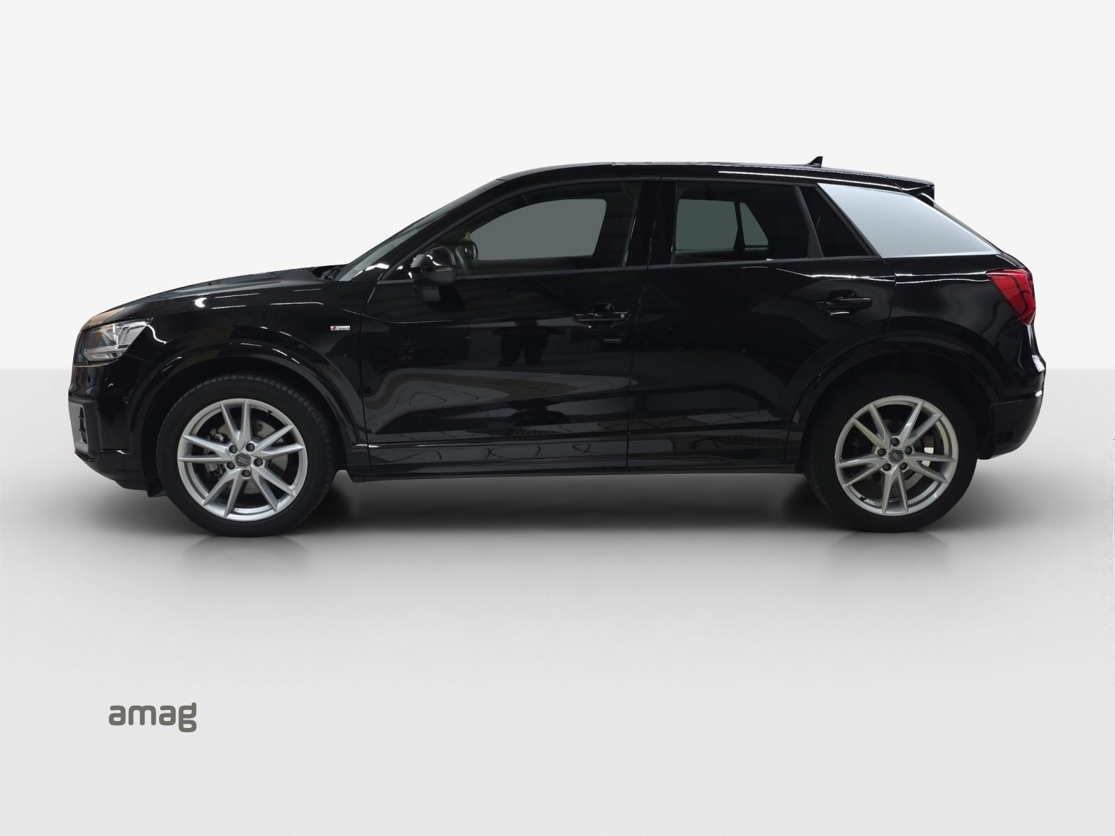 AUDI Q2 40 TFSI sport, Essence, Occasion / Utilisé, Automatique - 2