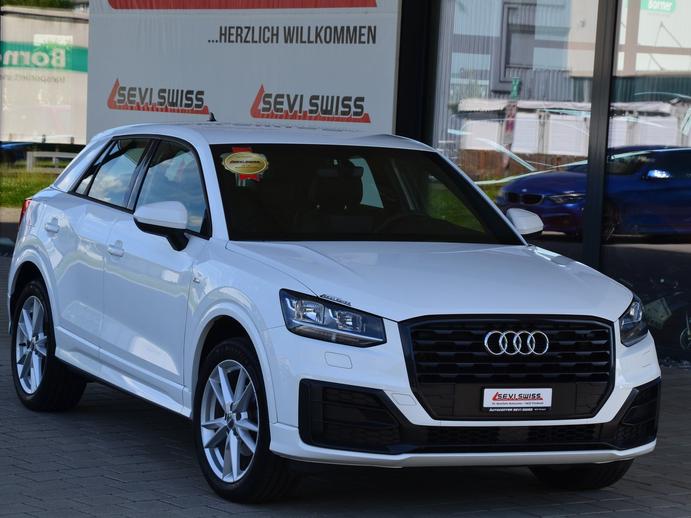 AUDI Q2 35 TFSI Sport*Ab MFK,1 Jahr oder 20000km Garantie au, Benzin, Occasion / Gebraucht, Handschaltung