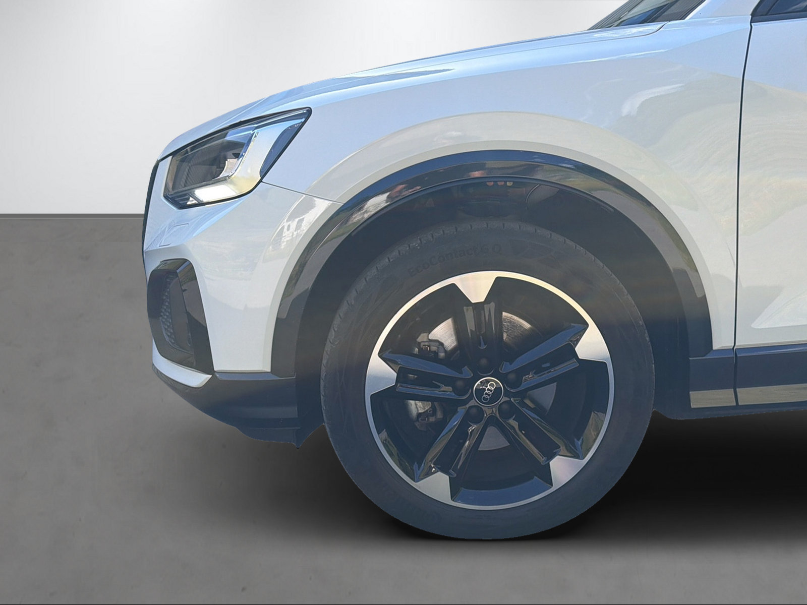 AUDI Q2 2.0 40 TFSI Advanced Attraction quattro S-Tronic, Benzin, Occasion / Gebraucht, Automatik - 3