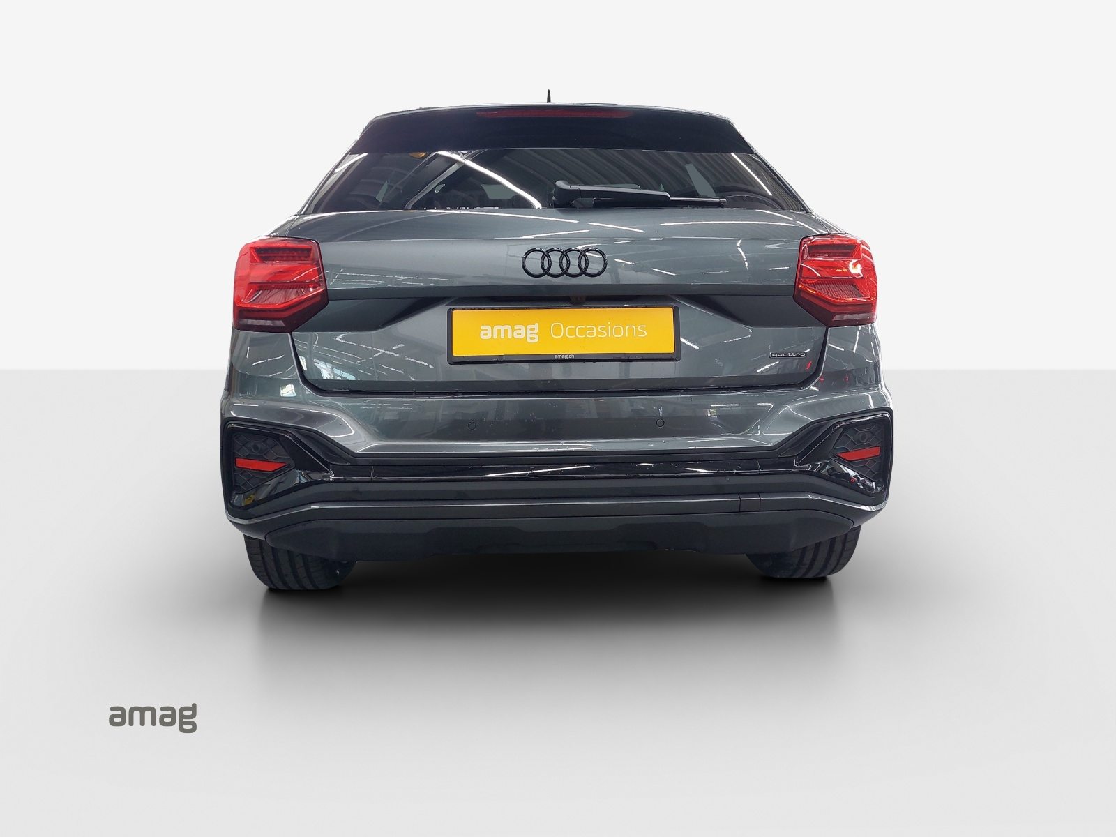 AUDI Q2 40 TFSI S line Attraction, Petrol, Second hand / Used, Automatic - 3
