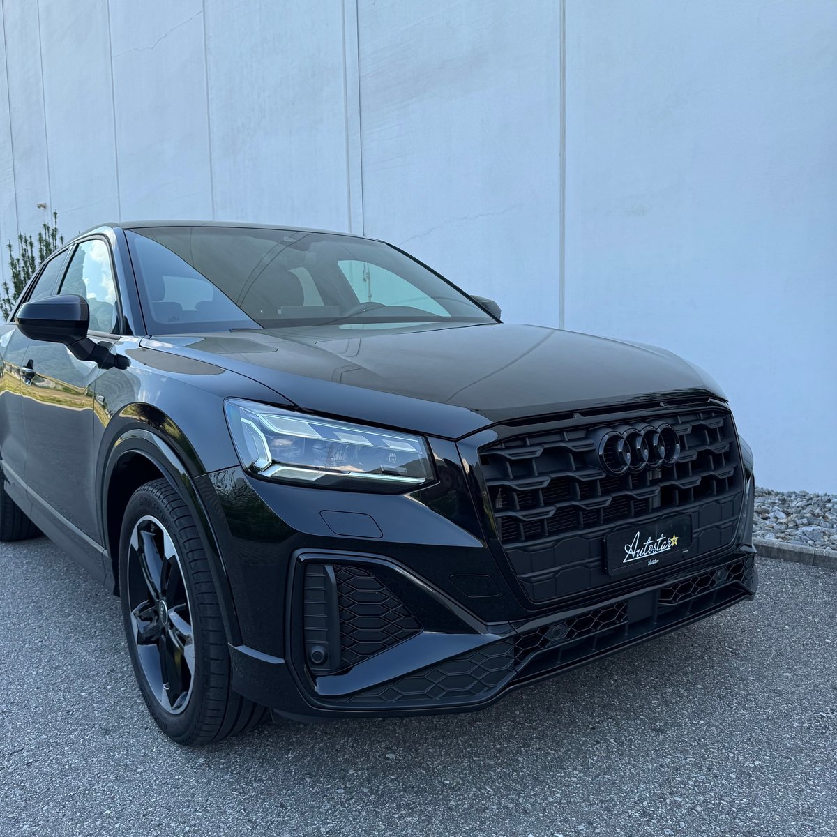 AUDI Q2 35 TFSI S line S-tronic *LEASING AB CHF 375./ 0. ANZ, Benzin, Occasion / Gebraucht, Automatik - 2