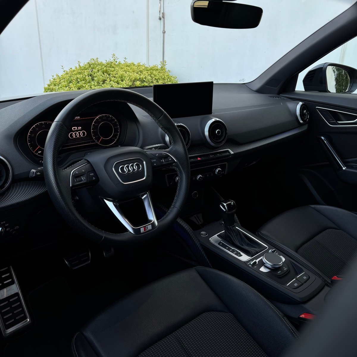 AUDI Q2 35 TFSI S line S-tronic *LEASING AB CHF 375./ 0. ANZ, Benzin, Occasion / Gebraucht, Automatik - 7