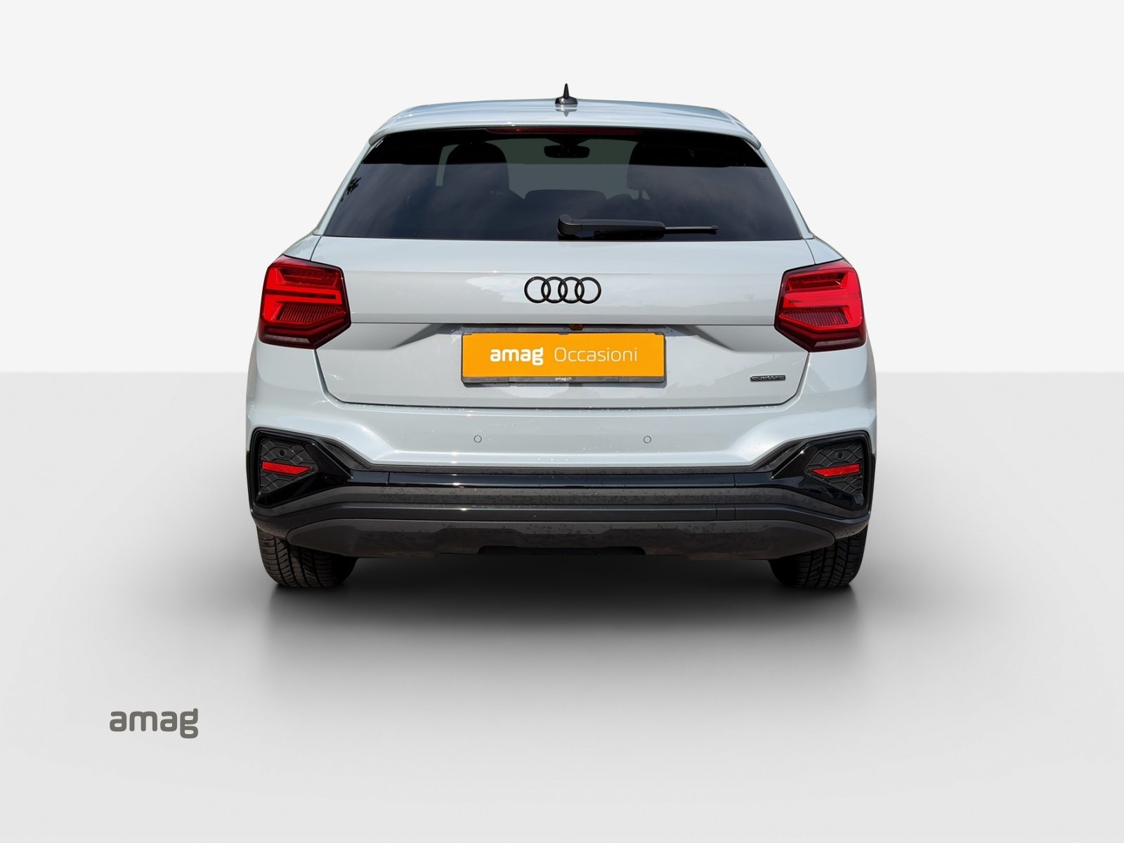 AUDI Q2 40 TFSI S line Attraction, Benzin, Occasion / Gebraucht, Automatik - 4