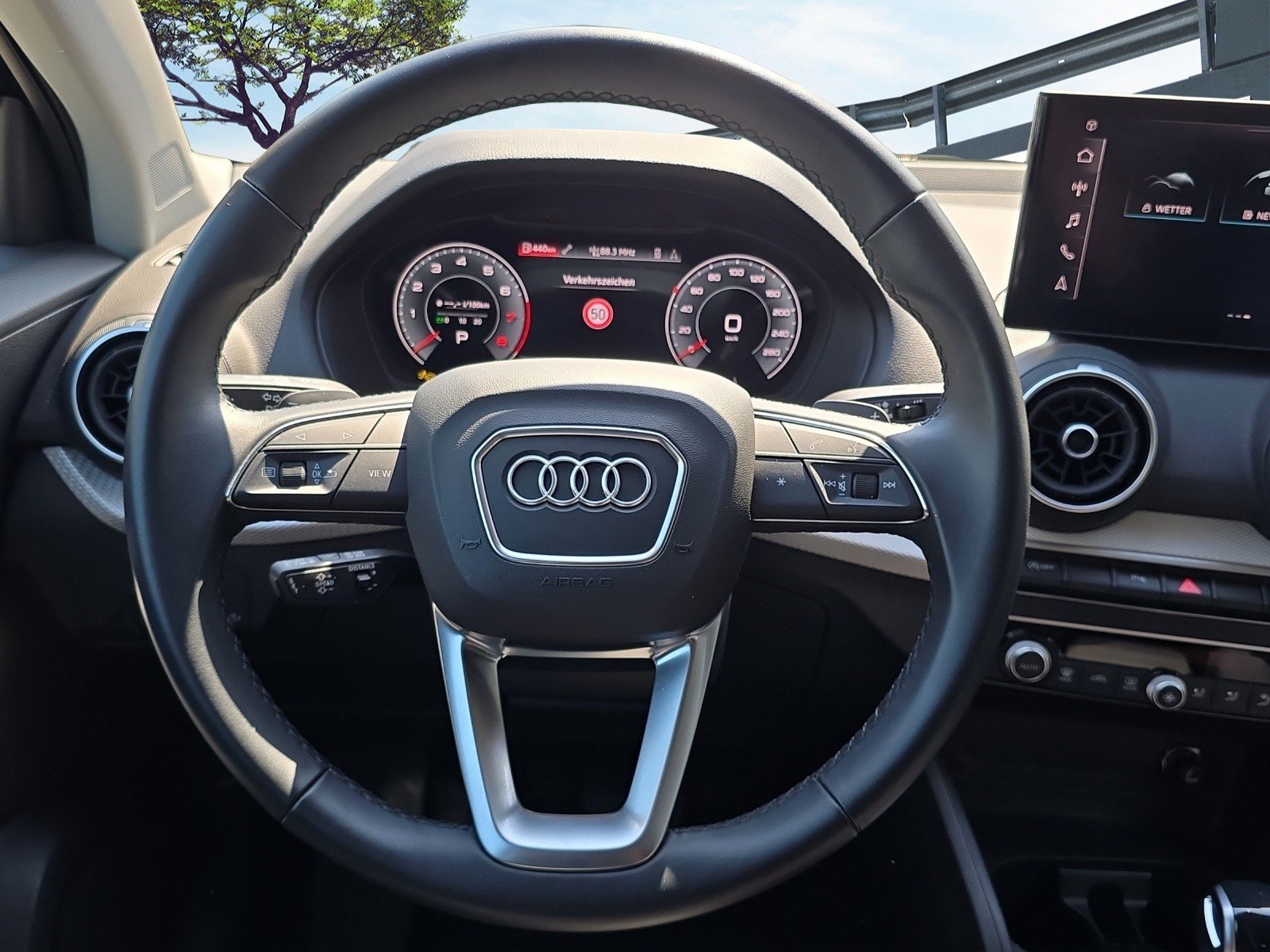AUDI Q2 1.5 35 TFSI S-Tronic, Benzin, Occasion / Gebraucht, Automatik - 6
