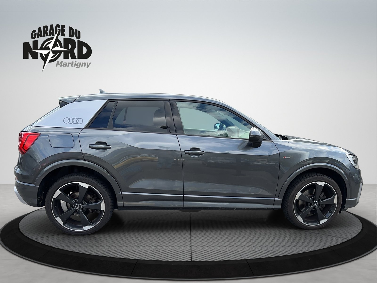 AUDI Q2 40 TFSI Sport Attraction quattro S-tronic, Benzin, Occasion / Gebraucht, Automatik - 7