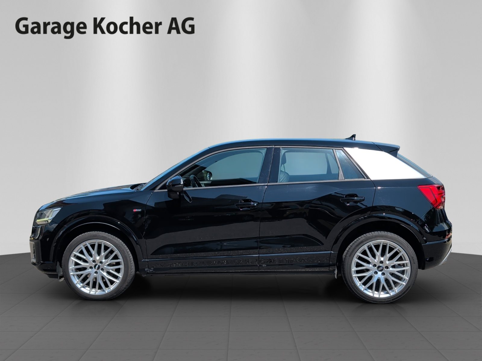 AUDI Q2 35 TFSI sport, Petrol, Second hand / Used, Automatic - 3