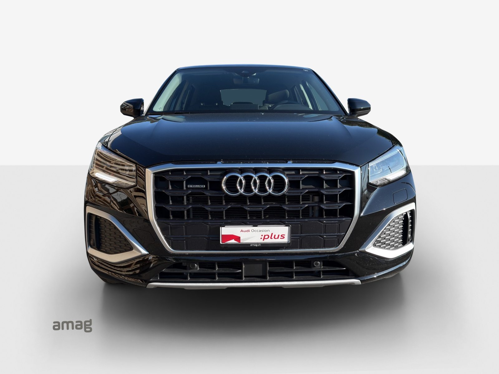 AUDI Q2 40 TFSI advanced, Benzin, Occasion / Gebraucht, Automatik - 7