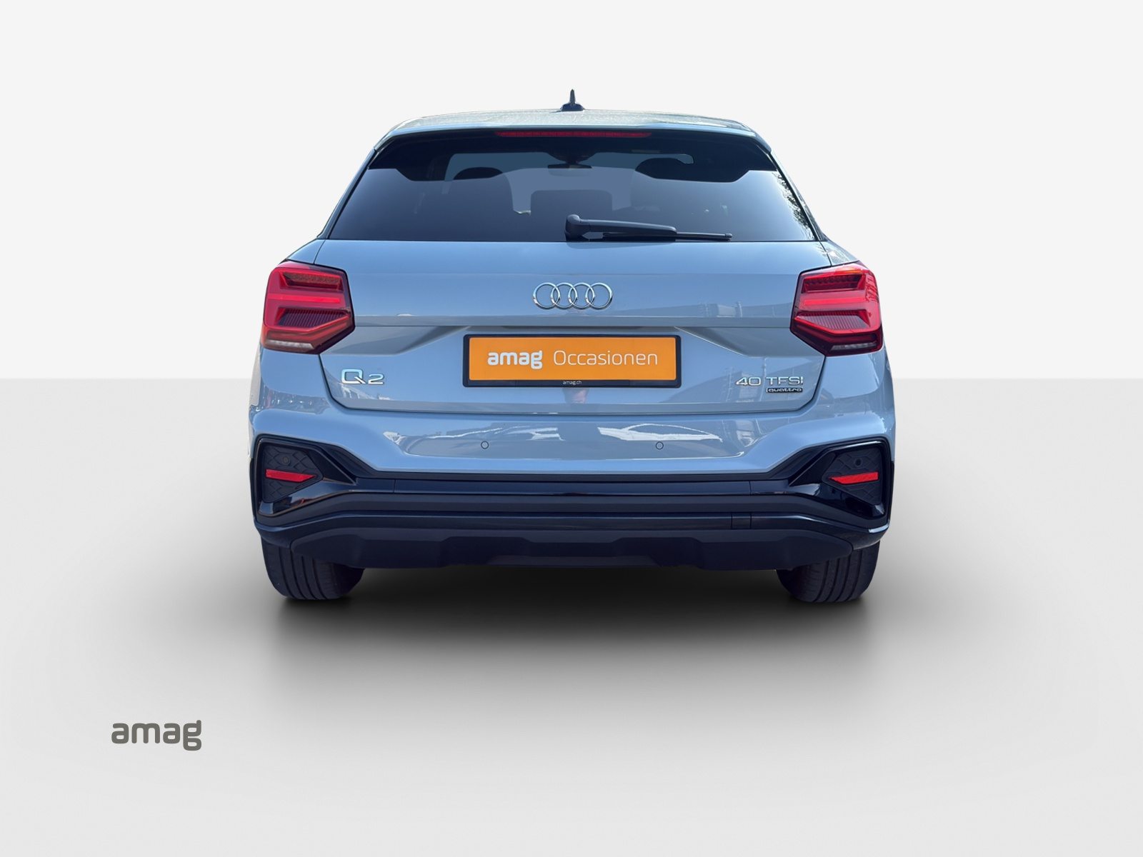 AUDI Q2 40 TFSI S line, Essence, Occasion / Utilisé, Automatique - 4