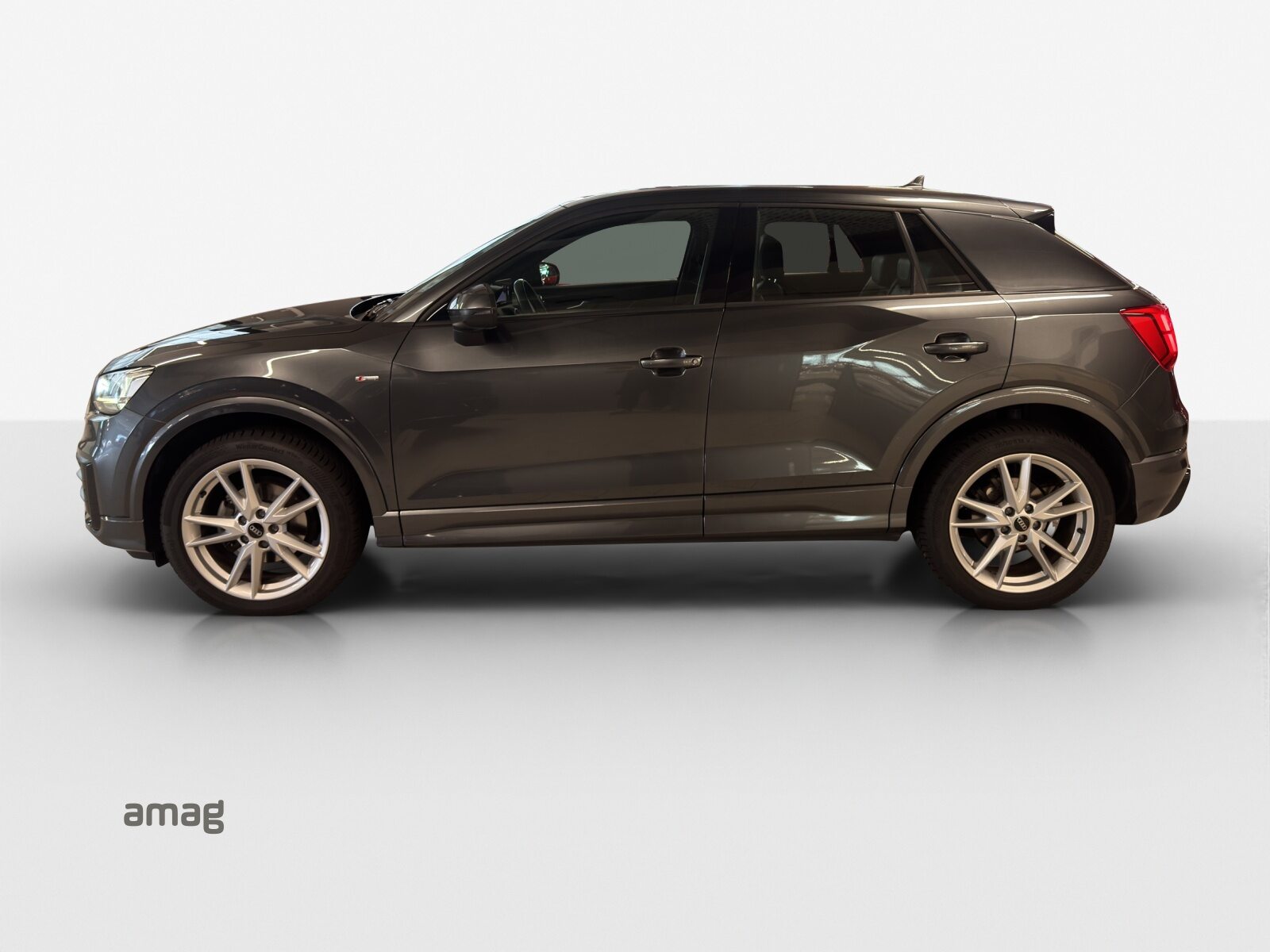 AUDI Q2 35 TFSI sport Attraction, Benzin, Occasion / Gebraucht, Automatik - 2