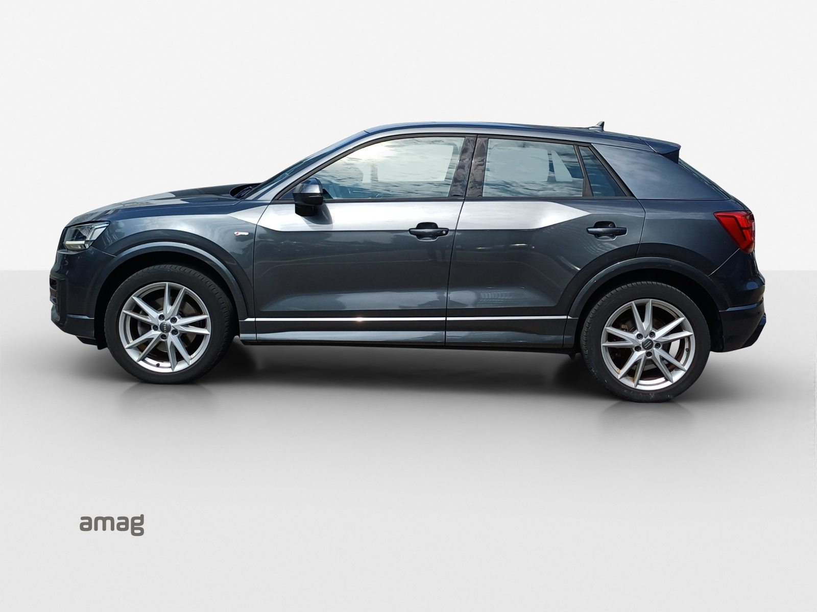 AUDI Q2 40 TFSI sport Attraction, Essence, Occasion / Utilisé, Automatique - 2