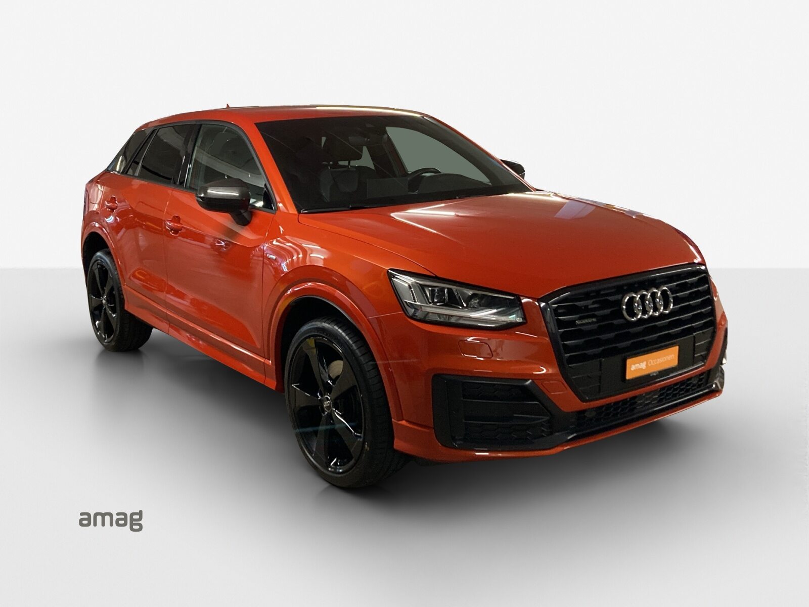 AUDI Q2 sport, Benzin, Occasion / Gebraucht, Automatik - 6