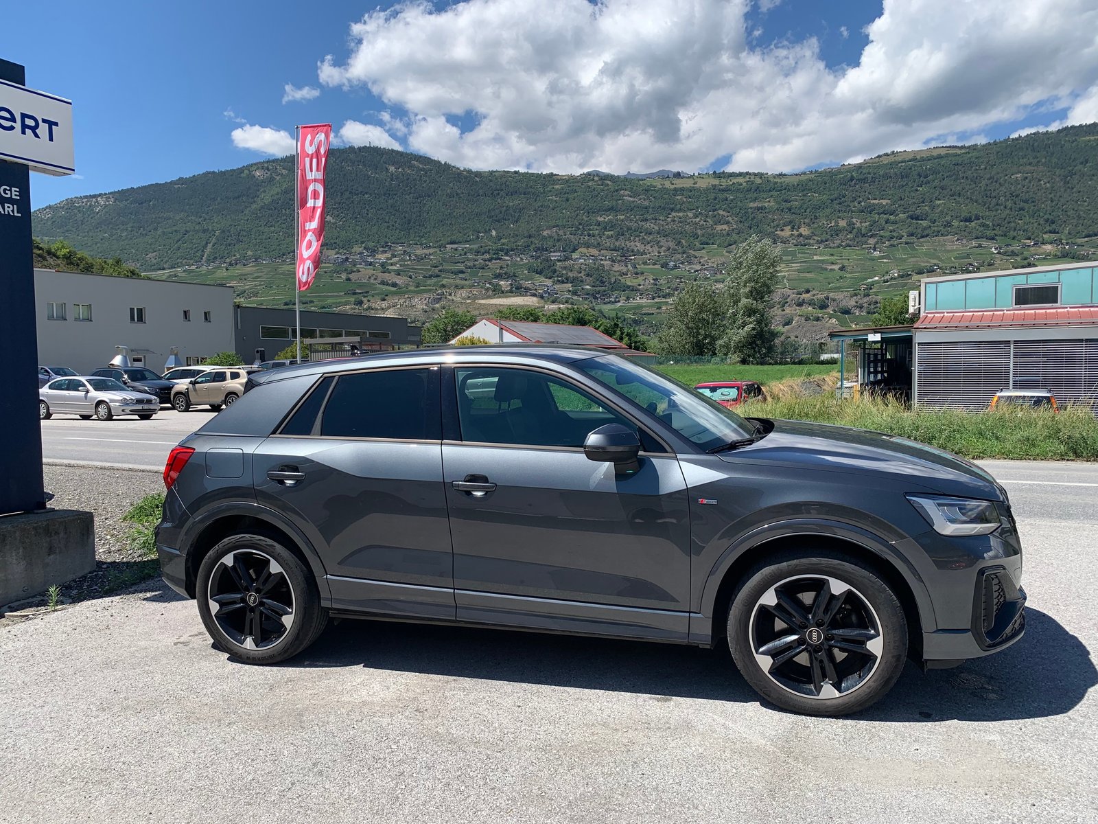 AUDI Q2 40 TFSI S line quattro S-tronic, Essence, Occasion / Utilisé, Automatique - 7