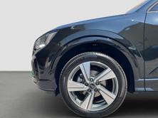 AUDI Q2 35 TFSI advanced, Petrol, Second hand / Used, Automatic - 5