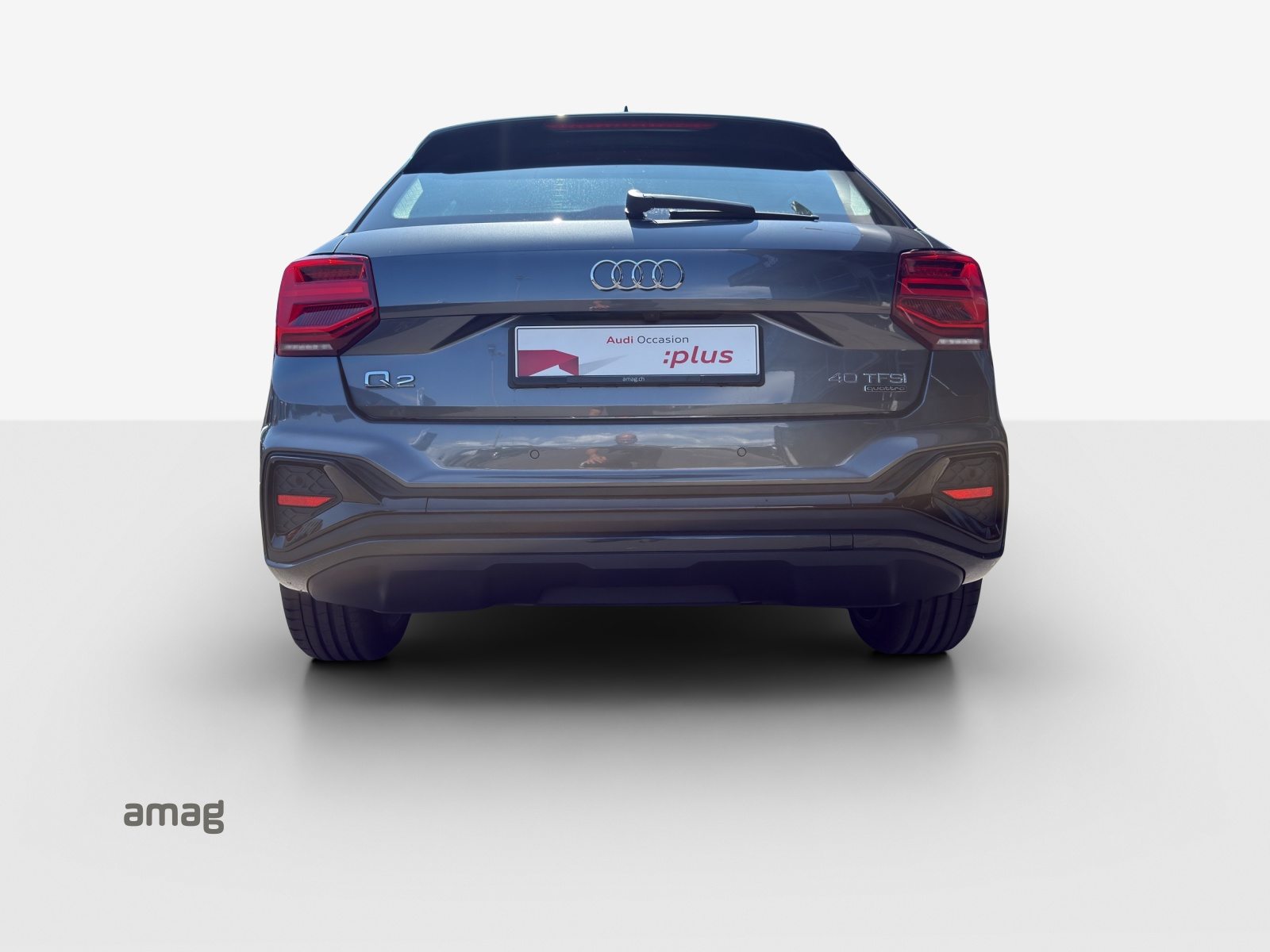AUDI Q2 40 TFSI S line Attraction, Essence, Occasion / Utilisé, Automatique - 4
