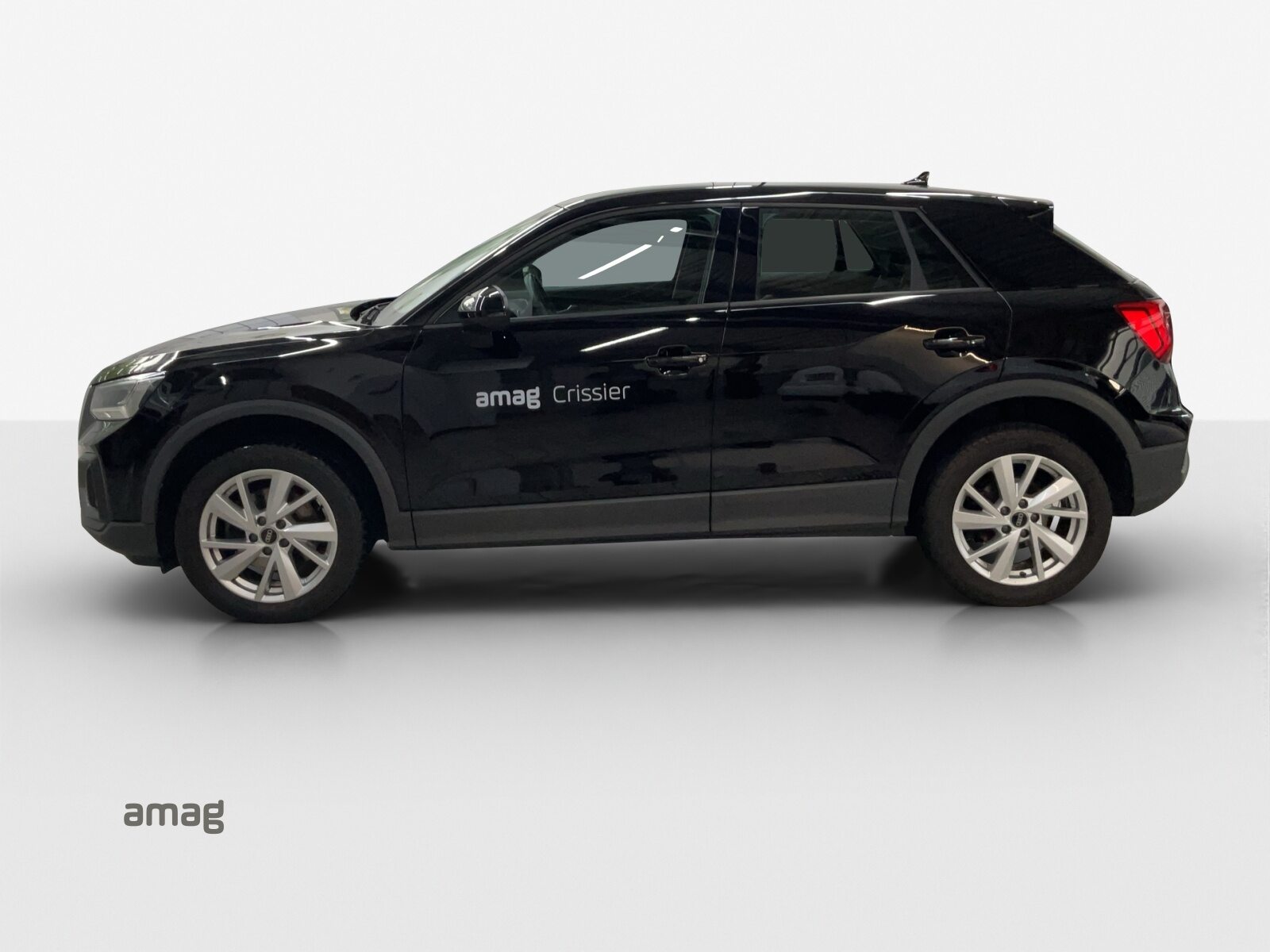 AUDI Q2 40 TFSI Attraction, Essence, Occasion / Utilisé, Automatique - 2