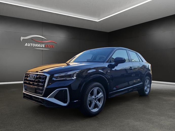 AUDI Q2 35 TFSI S line S-tronic, Benzin, Occasion / Gebraucht, Automatik