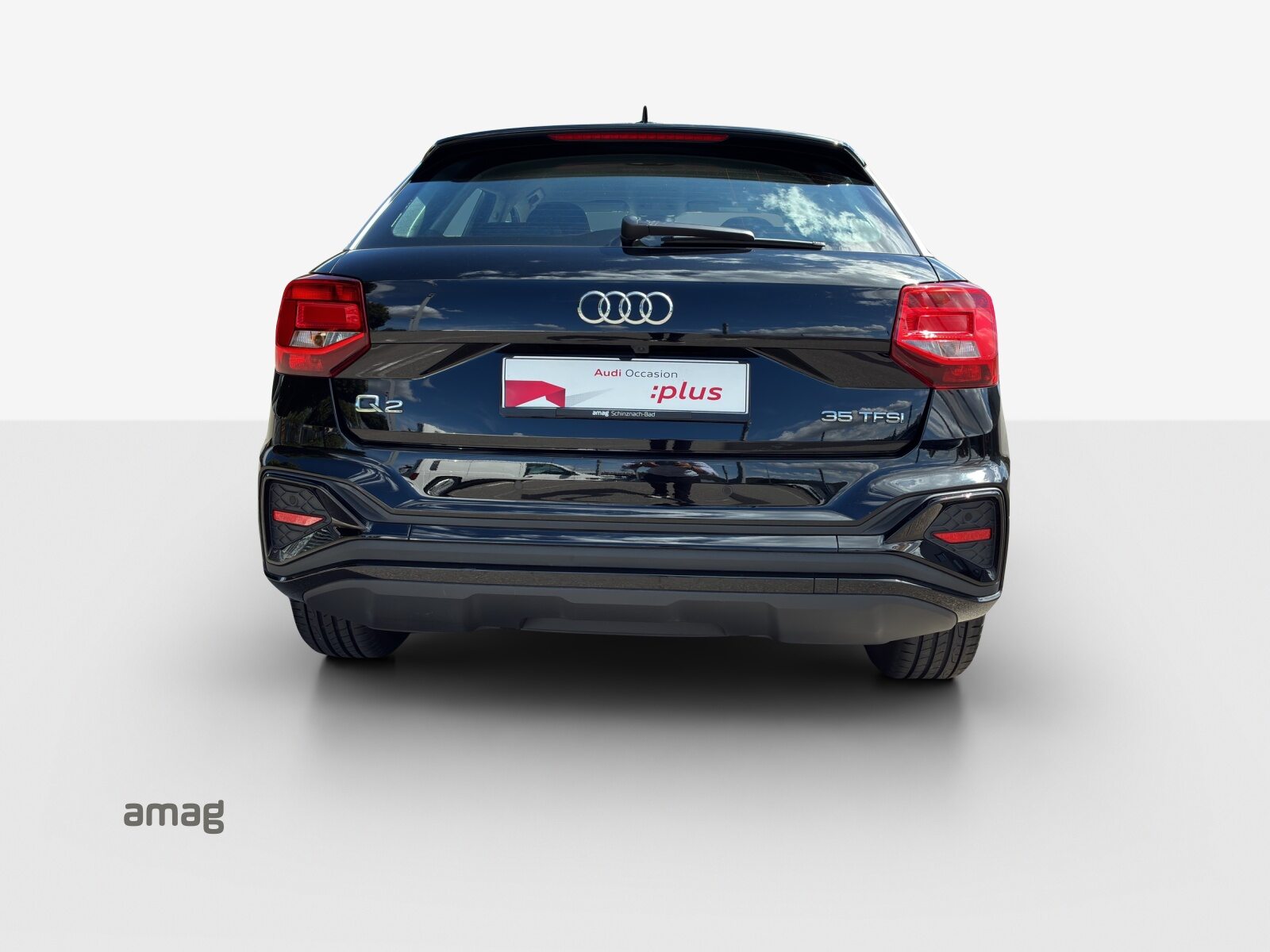 AUDI Q2 35 TFSI S line, Petrol, Second hand / Used, Automatic - 4