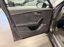 AUDI Q2 40 TFSI S line Attraction, Benzin, Occasion / Gebraucht, Automatik - 3