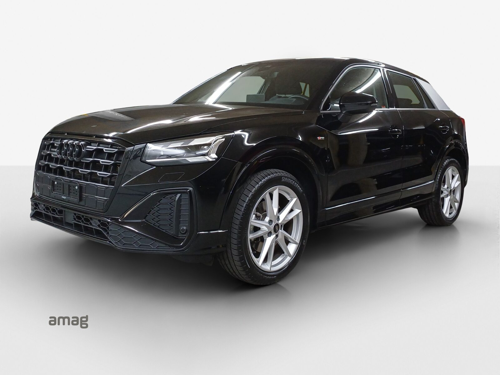 AUDI Q2 40 TFSI S line