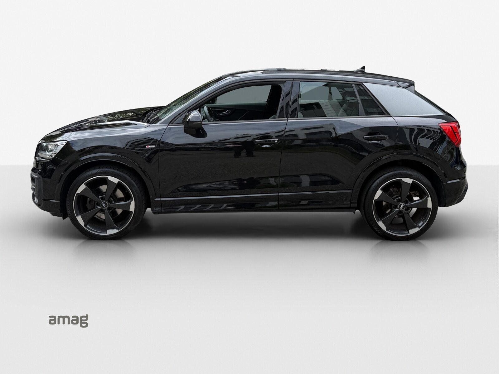 AUDI Q2 35 TFSI sport Attraction, Benzina, Occasioni / Usate, Automatico - 2
