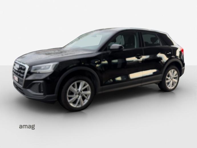 AUDI Q2 40 TFSI Attraction, Benzin, Occasion / Gebraucht, Automatik