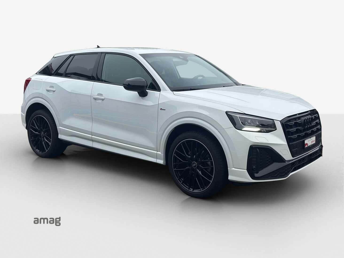 AUDI Q2 35 TFSI S line, Benzin, Occasion / Gebraucht, Automatik - 6