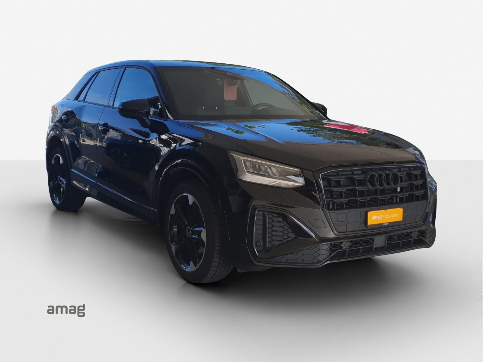AUDI Q2 35 TFSI S line, Petrol, Second hand / Used, Automatic - 6