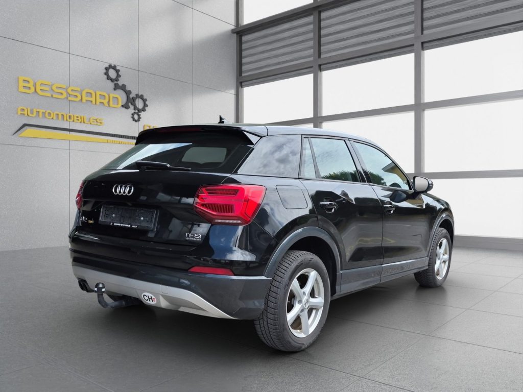 AUDI Q2 2.0 TFSI Sport quattro S-Tronic, Benzin, Occasion / Gebraucht, Automatik - 5
