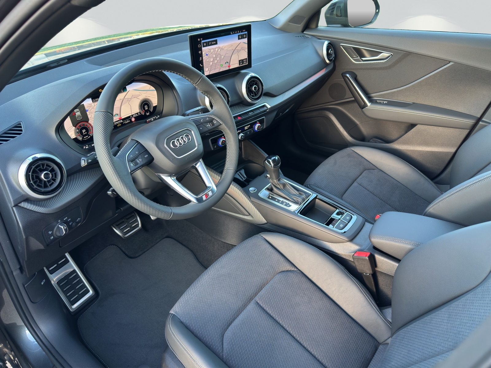 AUDI Q2 35 TFSI S line, Essence, Voiture de démonstration, Automatique - 5
