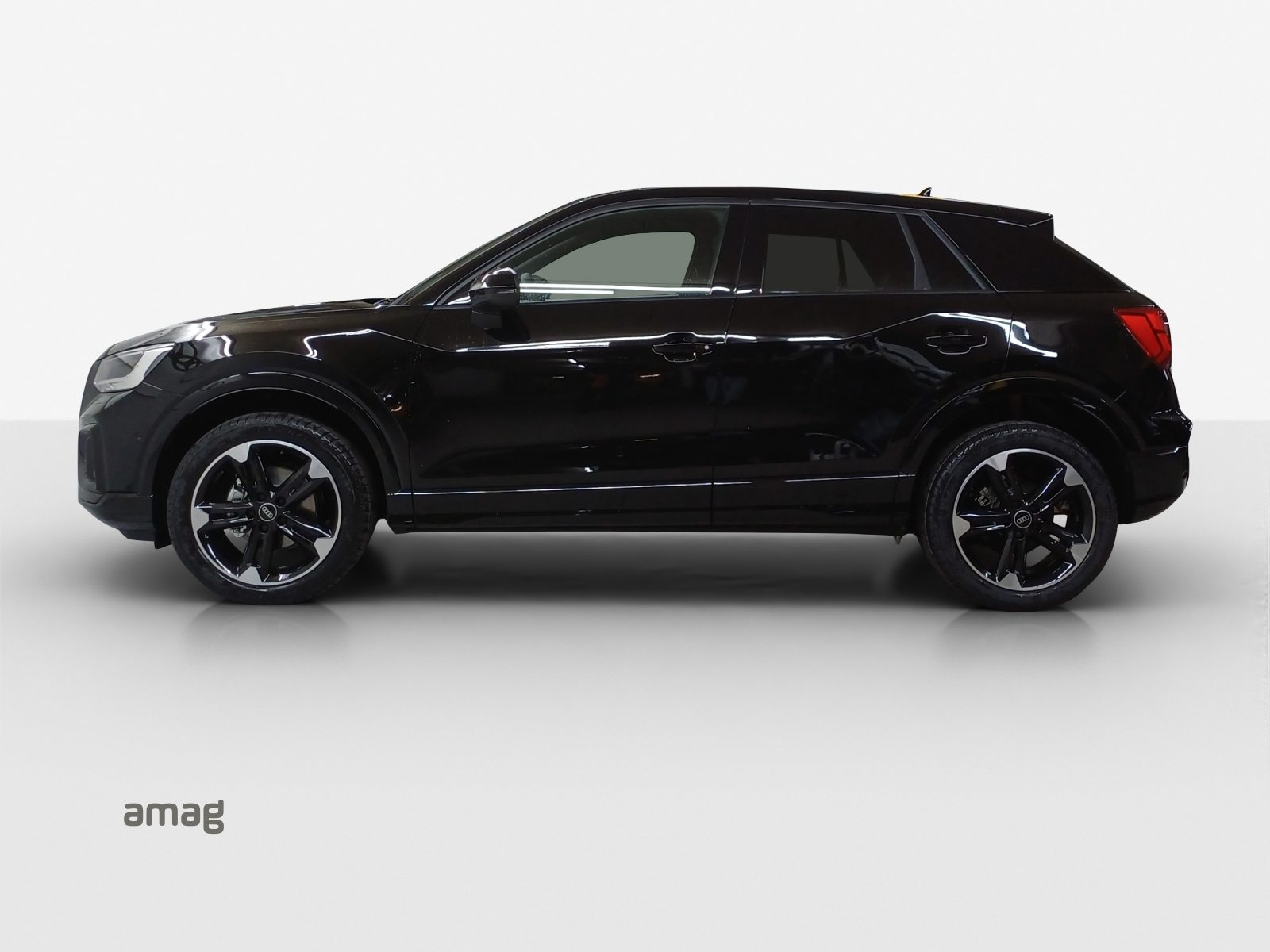 AUDI Q2 35 TFSI advanced, Benzin, Vorführwagen, Automatik - 2