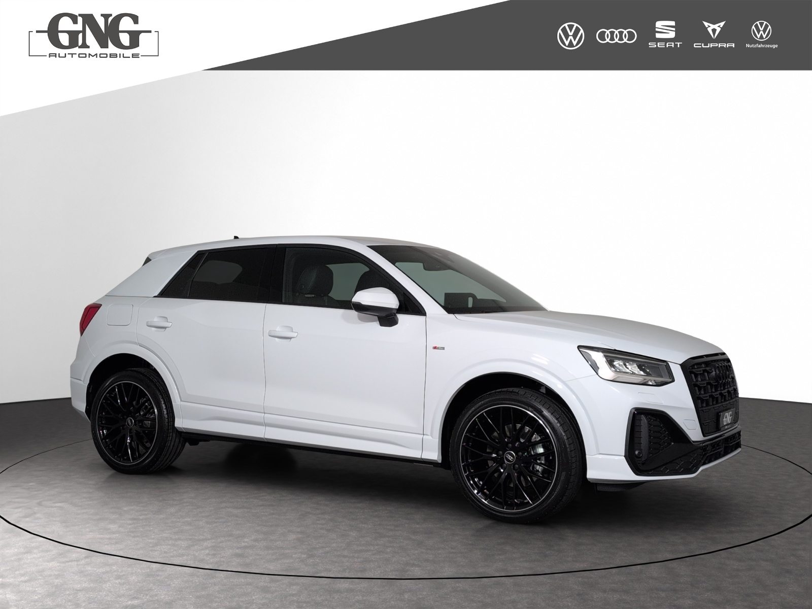 AUDI Q2 35 TFSI S line, Petrol, Ex-demonstrator, Automatic - 4