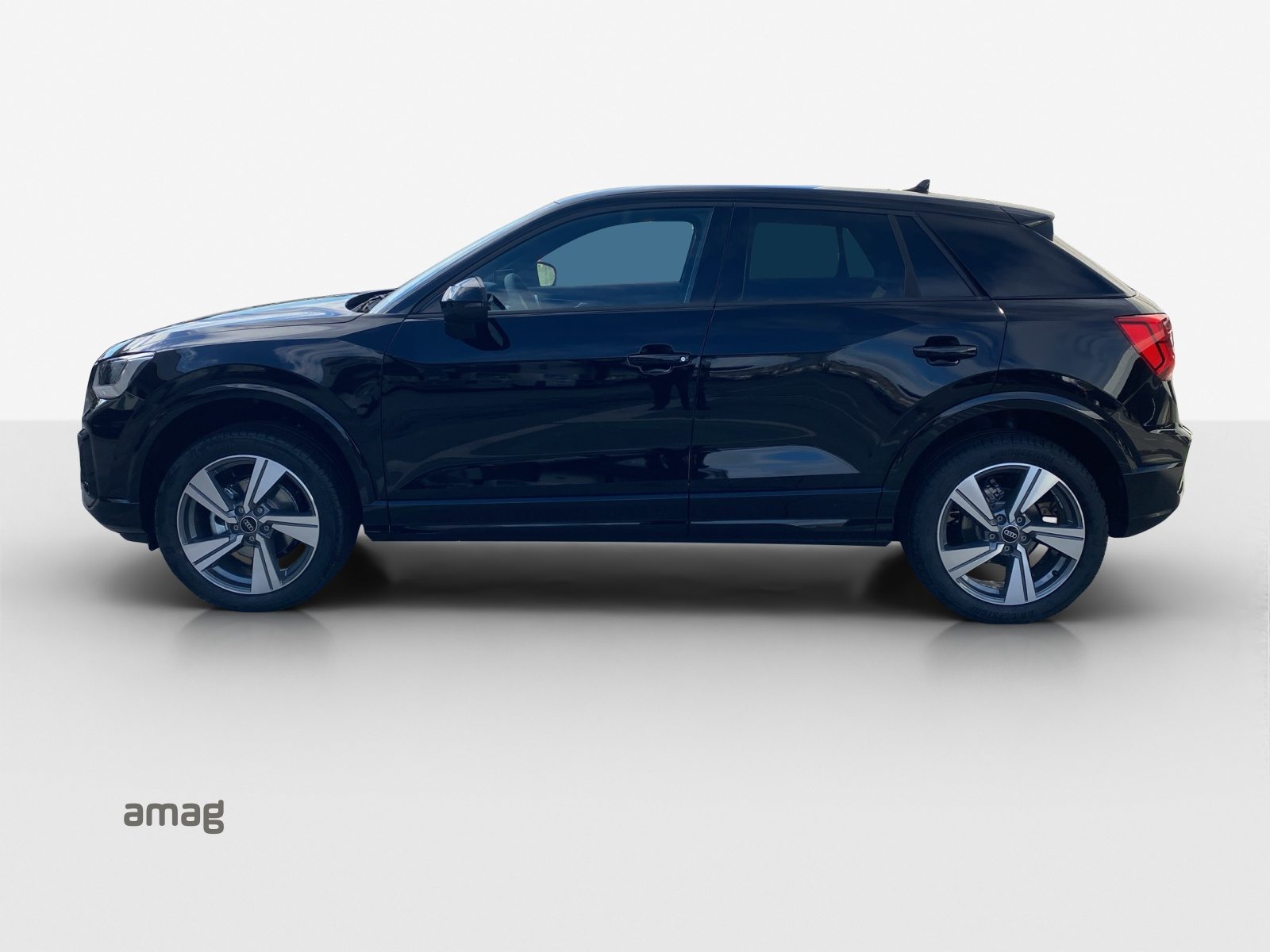 AUDI Q2 35 TFSI advanced, Benzin, Vorführwagen, Automatik - 2