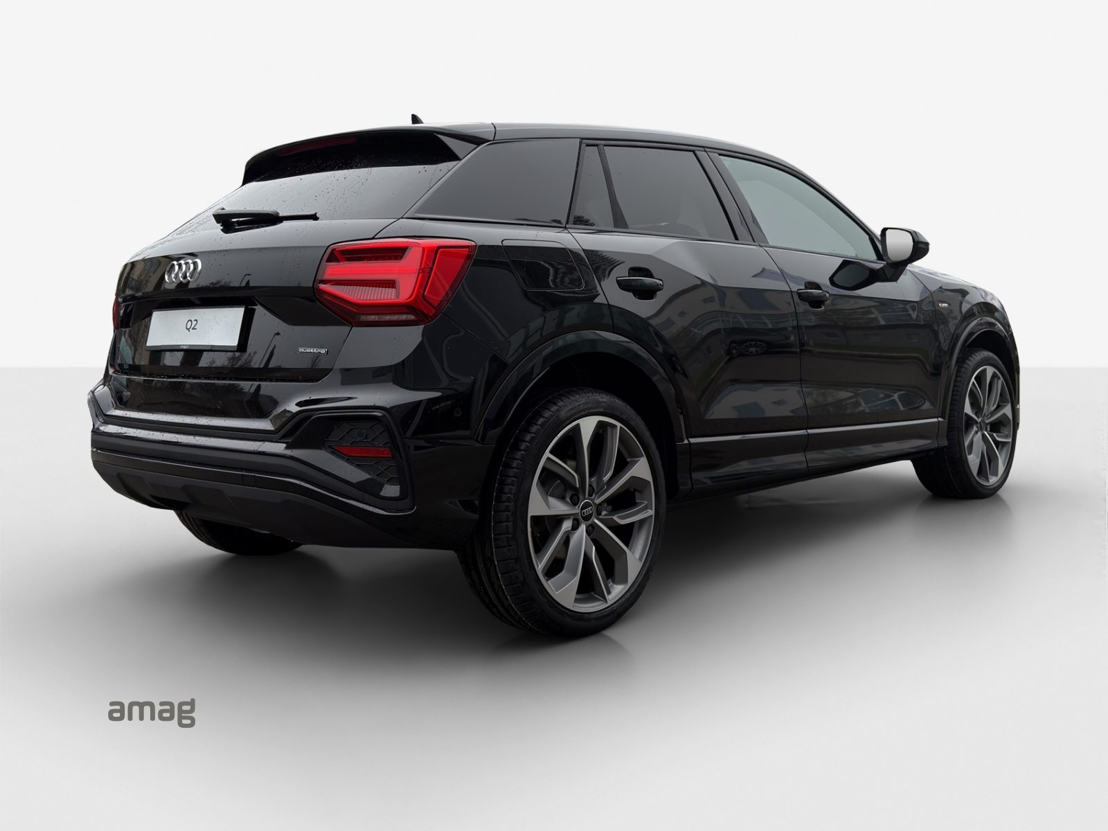 AUDI Q2 40 TFSI S line Attraction, Petrol, Ex-demonstrator, Automatic - 5