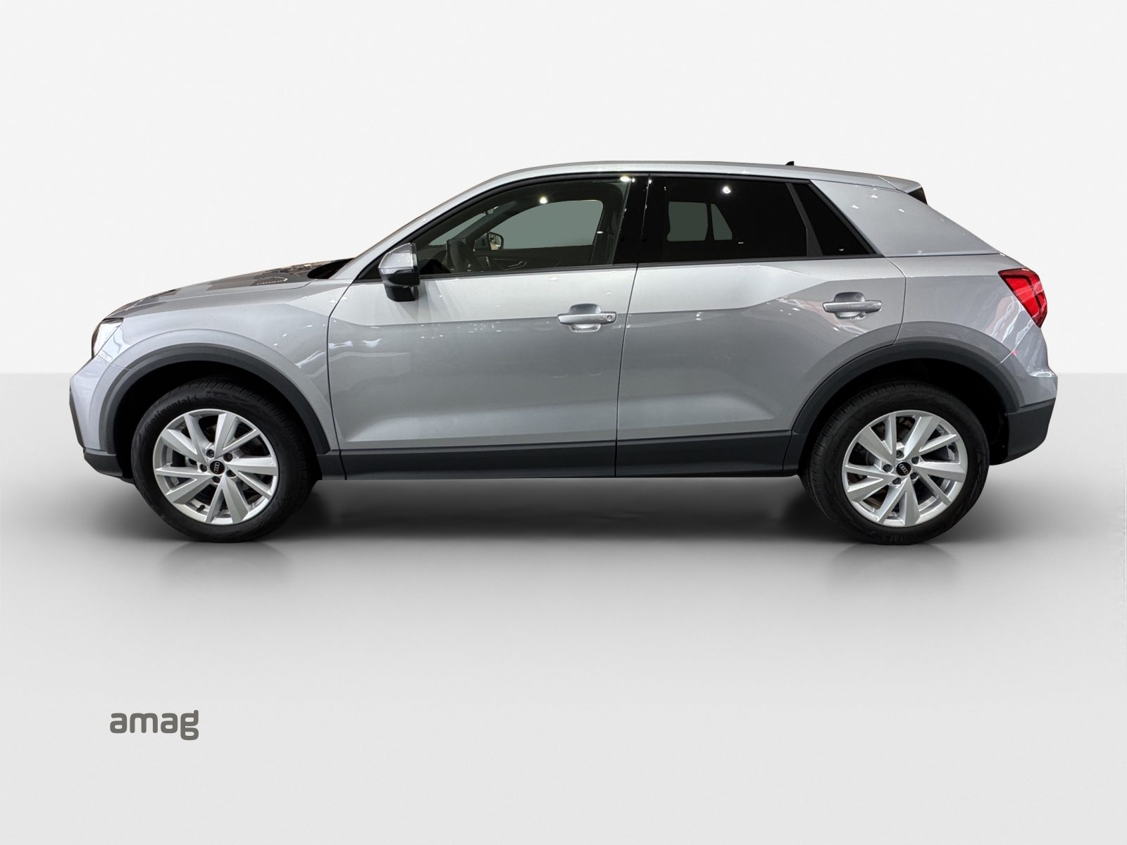 AUDI Q2 35 TFSI, Petrol, Automatic - 2