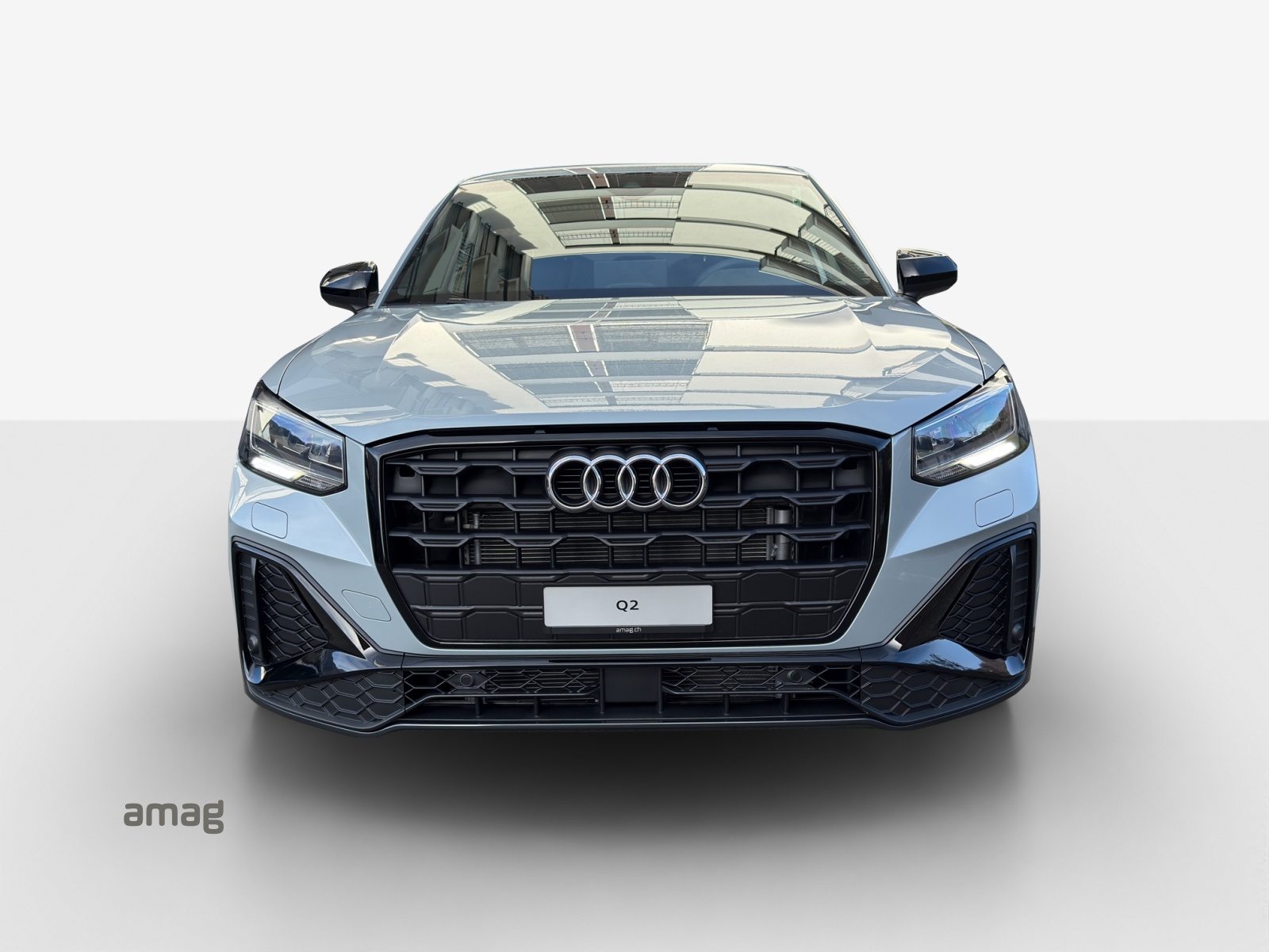 AUDI Q2 35 TFSI S line, Benzin, Automatik - 7