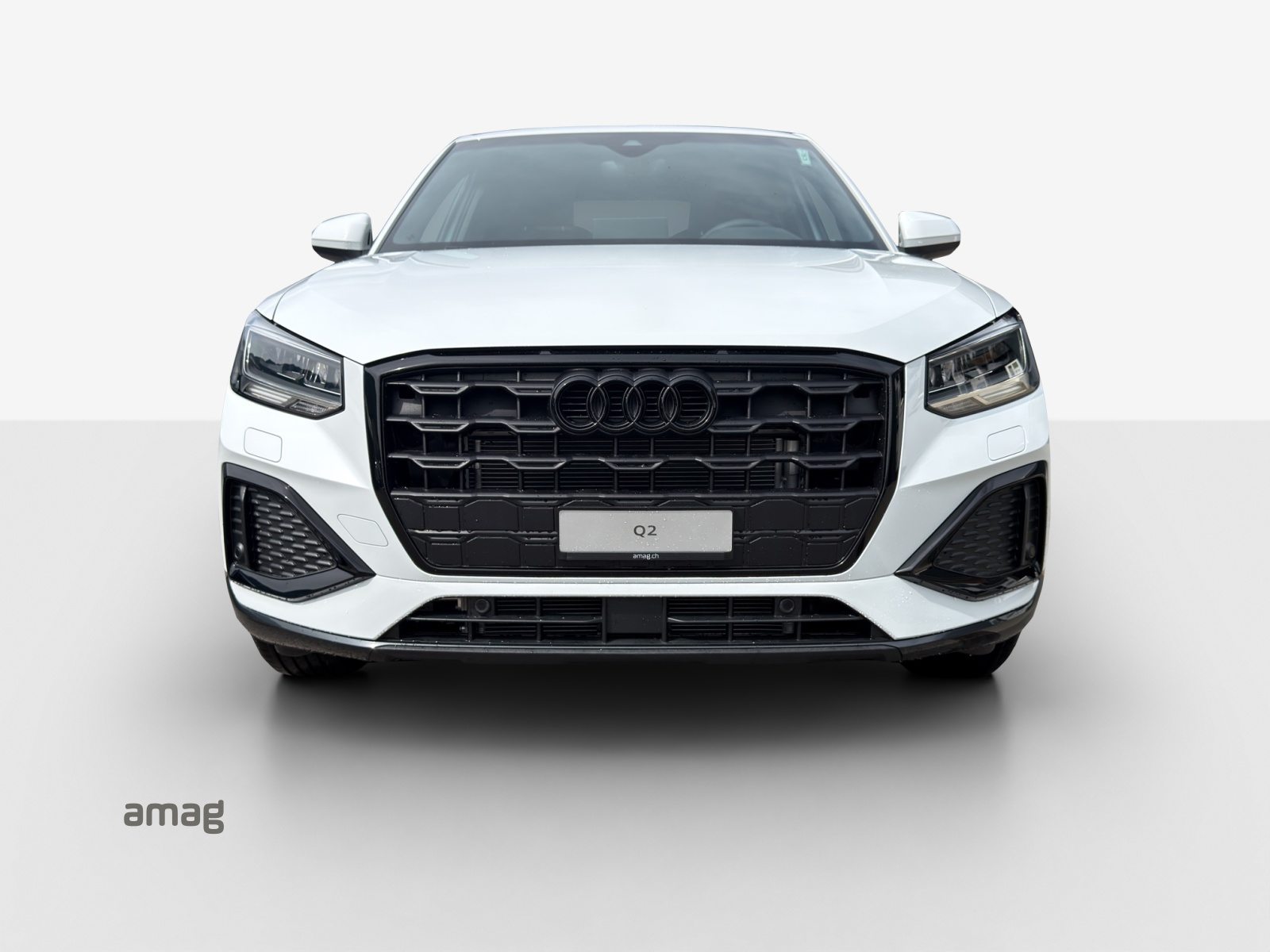 AUDI Q2 35 TFSI advanced, Benzin, Automatik - 7