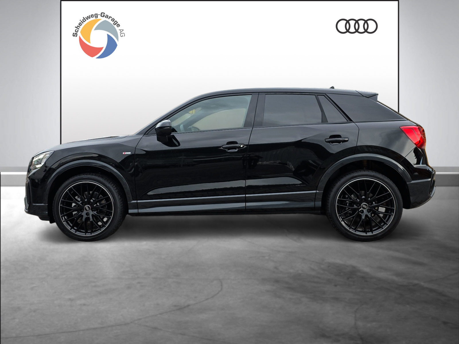AUDI Q2 40 TFSI S line Attraction, Petrol, New car, Automatic - 3
