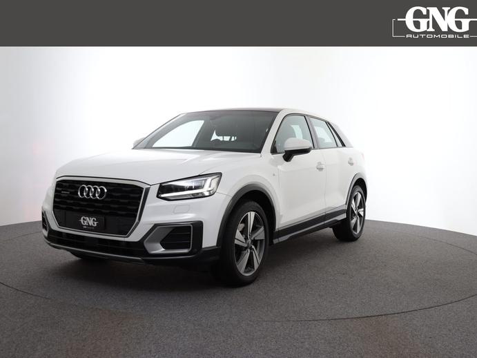 AUDI Q2 40 TFSI sport Attraction, Petrol, Second hand / Used, Automatic