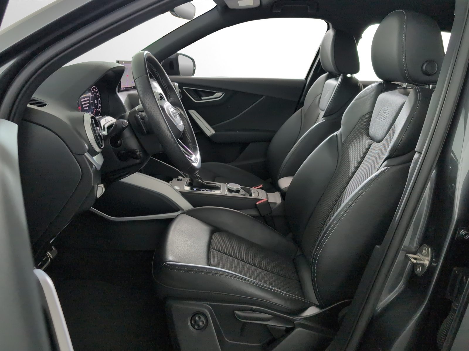 AUDI Q2 35 TFSI S line, Essence, Occasion / Utilisé, Automatique - 6