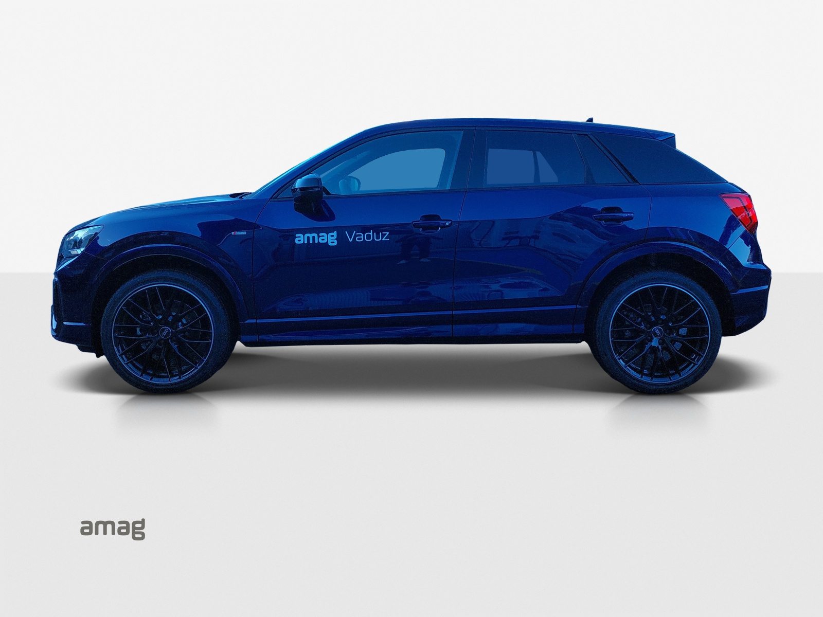 AUDI Q2 40 TFSI S line Attraction, Benzin, Occasion / Gebraucht, Automat - 2