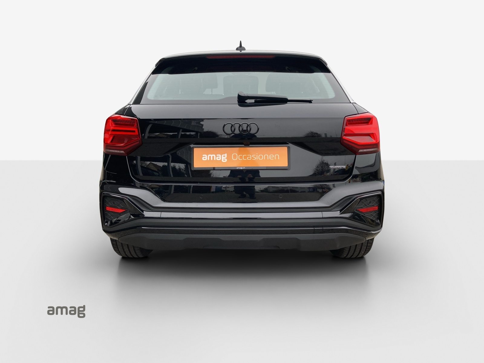 AUDI Q2 40 TFSI S line, Essence, Occasion / Utilisé, Automatique - 4